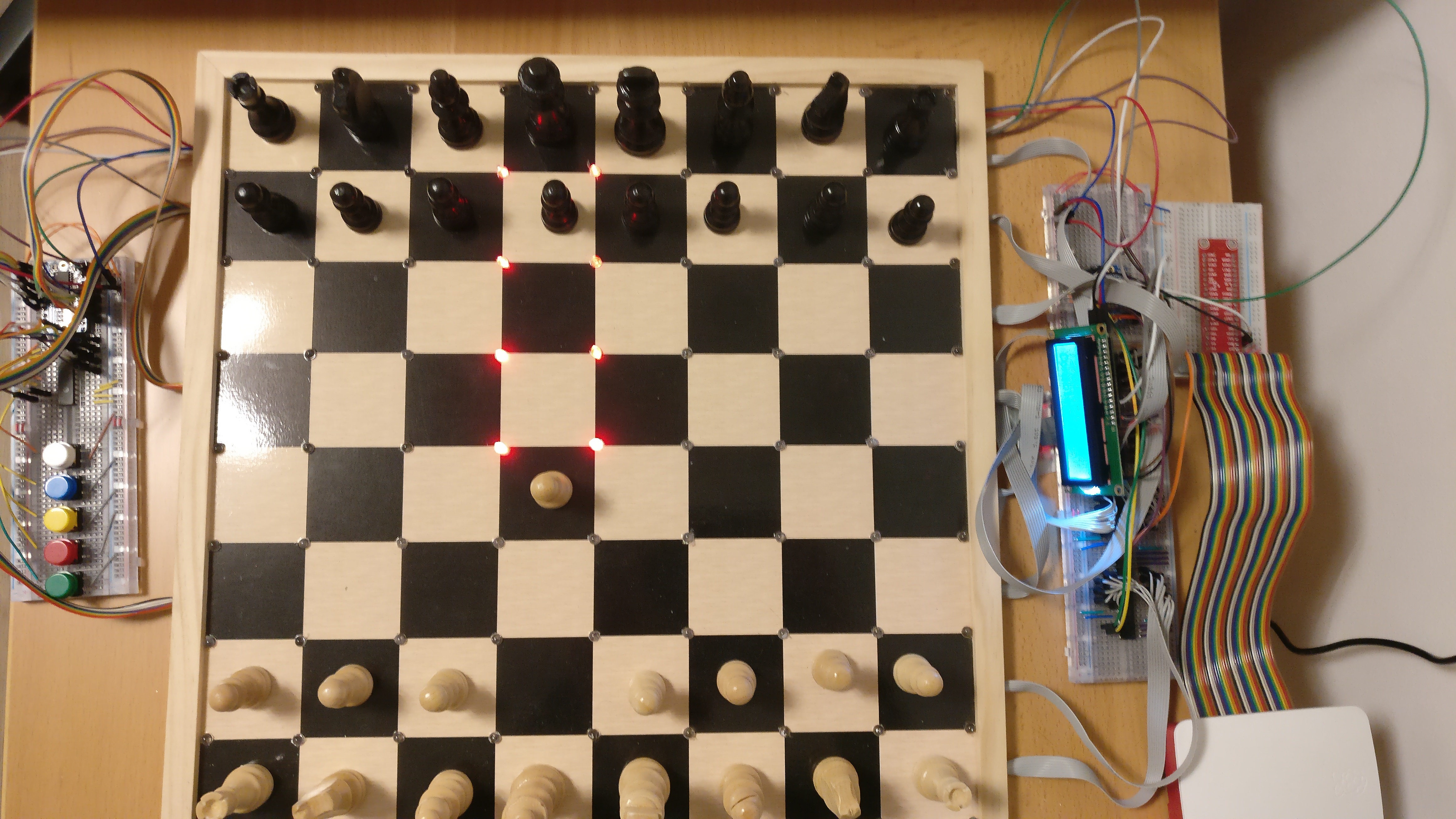 Arduino Smart Chess Board with LCD Display 
